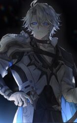 1boy antenna_hair armor black_background black_choker black_pants black_shirt blue_eyes choker coat collared_shirt cowboy_shot hashtag-only_commentary highres honkai:_star_rail honkai_(series) kashiko_0911 looking_at_viewer male_focus pants pauldrons phainon_(honkai:_star_rail) shirt short_hair shoulder_armor single_pauldron solo white_coat white_hair