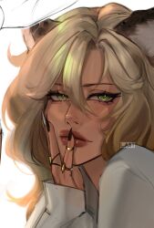 1girl animal_ears artist_logo black_nails blonde_hair close-up genshin_impact green_eyes highres jacket jaguar_ears jewelry lart_art1 logo long_hair looking_at_viewer multicolored_hair ring solo white_jacket xilonen_(genshin_impact)