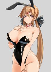 1girl animal_ears areola_slip black_bow black_leotard bow breasts brown_eyes brown_hair collarbone cowboy_shot fake_animal_ears female_focus grey_background groin hair_between_eyes hair_bow hair_ornament hairclip heart-shaped_lock heart_lock_(kantai_collection) highres kantai_collection komb large_breasts leotard long_hair low_twintails playboy_bunny rabbit_ears simple_background solo strapless strapless_leotard tashkent_(kancolle) twintails