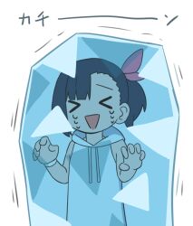 &gt;_&lt; 1girl :d asymmetrical_hair bubukka commentary_request frozen hashtag-only_commentary hood hood_down hoodie open_mouth original side_ponytail sleeveless sleeveless_hoodie smile solo translation_request