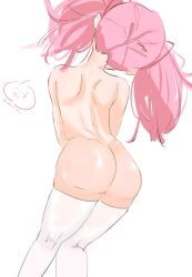 1girl ass blush bow commentary cowboy_shot facing_away from_behind hair_ornament head_tilt highres kaname_madoka long_hair mahou_shoujo_madoka_magica mahou_shoujo_madoka_magica_(anime) medium_hair nude pewsnail pink_hair ribbon shoulder_blades simple_background solo speech_bubble thighhighs thighs twintails twitter_username white_background white_thighhighs