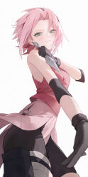1girl absurdres black_gloves black_shorts blush closed_mouth gloves green_eyes haruno_sakura highres holding holding_kunai holding_weapon kunai looking_at_viewer nanami_(u_nanamiii) naruto_(series) naruto_shippuuden pink_hair red_shirt shirt short_hair shorts sleeveless sleeveless_shirt smile solo weapon white_background