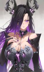 1girl absurdres bare_shoulders black_dress black_hair black_horns breast_suppress breasts closed_mouth collar commentary dress duet_night_abyss earrings eyes_visible_through_hair fingernails gradient_hair grey_background hair_over_one_eye highres horns huge_breasts jewelry long_hair looking_at_viewer metal_collar multicolored_hair nail_polish purple_eyes purple_hair purple_lips purple_nails sibylle_(duet_night_abyss) solo upper_body very_long_hair yonesdraws