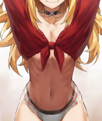 1girl bad_id bad_twitter_id black_choker blonde_hair breasts brown_background choker cleavage collarbone fate/apocrypha fate_(series) gradient_background highres long_hair looking_at_viewer medium_breasts midriff mordred_(fate) mordred_(fate/apocrypha) navel red_shirt shirt simple_background smile solo tied_shirt tonee white_background