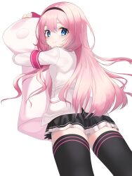 1girl absurdres armband blue_eyes blush ddiddo from_behind hairband highres long_hair looking_at_viewer looking_back nijisanji pink_hair simple_background sleeves_past_wrists smile solo suo_sango thighhighs virtual_youtuber white_background zettai_ryouiki