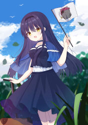 1girl :d absurdres animal_print black_camisole black_choker black_hair black_hairband black_skirt blue_capelet blue_sky blush breasts camisole capelet cat_print choker cloud commentary cowboy_shot day eyes_visible_through_hair falling_leaves flag floating_hair frilled_capelet frilled_choker frills hair_between_eyes hairband hand_up happy highres holding holding_flag kk0220 kushima_kamome leaf long_hair looking_at_viewer medium_breasts medium_skirt open_mouth outdoors rolling_suitcase skirt sky smile solo straight_hair suitcase summer_pockets yellow_eyes