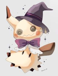 artist_name bow bowtie colored_skin commentary_request gen_7_pokemon grey_background hat highres iwasi_29 mimikyu nintendo pokemon pokemon_(creature) purple_bow purple_bowtie simple_background solid_oval_eyes sparkle tail twitter_username wavy_mouth witch_hat yellow_skin