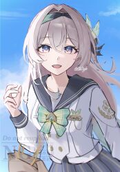 1girl akiyu_(skggdo) bag black_hairband black_ribbon blue_sky bow bowtie buttons cloud cloudy_sky collared_shirt double-breasted firefly_(honkai:_star_rail) firefly_(spring_missive)_(honkai:_star_rail) gradient_hair green_bow green_bowtie green_eyes grey_hair grey_sailor_collar grey_skirt hair_between_eyes hair_intakes hair_ornament hair_ribbon hairband highres holding holding_bag honkai:_star_rail honkai_(series) long_hair multicolored_eyes multicolored_hair open_mouth paper_bag plaid_bow plaid_bowtie plaid_clothes pleated_skirt ribbon sailor_collar shirt skirt sky smile solo teeth twitter_username two-tone_eyes upper_teeth_only white_shirt