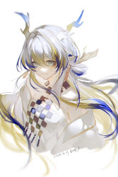 1girl arknights bare_shoulders blonde_hair blue_eyes blue_hair chinese_commentary closed_mouth commentary_request cropped_torso dated dragon_girl dragon_horns earrings hair_between_eyes hair_intakes highres hiyoriii horns jewelry long_hair looking_at_viewer multicolored_hair necklace off_shoulder pointy_ears shu_(arknights) signature simple_background smile solo white_background white_hair
