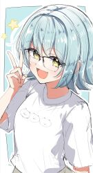 1girl :3 :d absurdres aqua_background aqua_hair blush fang glasses hair_intakes highres koyanagi_kaho looking_at_viewer open_mouth rio_beginner shirt short_hair sketch skin_fang smile solo star_(symbol) t-shirt upper_body v watashi_ga_koibito_ni_nareru_wake_naijan_murimuri! white_shirt yellow_eyes