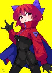 1girl adapted_costume akatsuki_records black_bodysuit black_gloves bodysuit bow breasts cape catsuit cloak covered_navel cowboy_shot gloves grin highres latex latex_bodysuit punidayo red_cape red_cloak red_eyes red_hair ribbon-trimmed_bow ribbon_trim rock_&#039;n&#039;_rock_&#039;n&#039;_beat sekibanki short_hair simple_background skin_tight small_breasts smile solo touhou two-sided_cape two-sided_fabric two-tone_cape yellow_background zipper