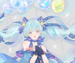 1girl aqua_hair balloon bare_shoulders black_gloves blue_bow blue_choker blue_dress blue_eyes blue_sleeves bow bow_choker buttons chinese_commentary choker closed_mouth commentary_request crossed_bangs detached_sleeves diamond_button dress expressionless eyelashes fingerless_gloves floating_hair gloves grey_background hair_bow hair_ornament hands_on_own_chest hatsune_miku highres large_bow lipstick long_hair long_sleeves makeup musical_note musical_note_print own_hands_together pink_lips shadow snowflake_hair_ornament solo sparkle star_(symbol) star_hair_ornament striped_bow striped_choker striped_clothes striped_dress twintails upper_body vertical-striped_clothes vertical-striped_dress very_long_hair vocaloid wavy_hair wide_sleeves yuan_a_zi_a yuki_miku