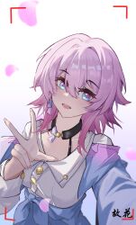 1girl blue_eyes buttons chinese_commentary collarbone collared_shirt commentary_request earrings falling_petals gradient_background gradient_eyes guhuabingwu hair_between_eyes hair_intakes halterneck highres honkai:_star_rail honkai_(series) jewelry long_hair looking_at_viewer march_7th_(honkai:_star_rail) multicolored_eyes open_mouth outstretched_arm petals pink_eyes pink_hair selfie shirt sidelocks simple_background single_earring solo teeth two-tone_eyes upper_teeth_only viewfinder w white_shirt