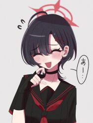 1girl black_choker black_hair black_sailor_collar black_serafuku blue_archive choker hair_ornament hairclip halo highres ichika_(blue_archive) neckerchief p_mikoluka red_halo red_neckerchief sailor_collar school_uniform serafuku short_hair smile solo