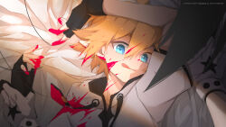 2boys :q aotu_world arm_up artist_name bed_sheet black_gloves blonde_hair blue_eyes chinese_commentary drawstring fingerless_gloves gloves grey_(aotu_world) hair_between_eyes highres holding_another&#039;s_wrist hood hood_down hoodie king_(aotu_world) licking_lips looking_at_viewer lying male_focus multiple_boys on_back on_bed paint_on_body paint_on_clothes paint_on_hands pijitaidi pov pov_hands sheet_grab short_hair short_sleeves smile solo_focus star_(symbol) string tongue tongue_out upper_body white_gloves white_hoodie yaoi