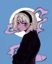 1girl black_hairband black_shirt blonde_hair blue_background ghost hairband highres homestuck knuckle-punk purple_eyes rose_lalonde shirt short_hair simple_background solo upper_body