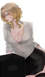1girl absurdres aglaea_(honkai:_star_rail) alternate_costume artist_name black_skirt blonde_hair breast_tattoo breasts cleavage commentary english_commentary gold_tattoo green_eyes highres honkai:_star_rail honkai_(series) large_breasts lart_art1 looking_to_the_side miniskirt office_lady pencil_skirt shirt short_hair simple_background skirt solo tattoo white_background white_shirt