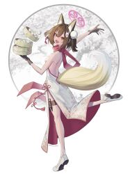 animal_ear_fluff animal_ears backless_dress backless_outfit bamboo_steamer steamed_bun blue_archive brown_hair china_dress chinese_clothes dim_sum dress eyeshadow fang food fox_ears fox_girl fox_hair_ornament fox_tail from_behind gloves green_eyes hair_ornament halo highres izuna_(blue_archive) kunai looking_at_viewer makeup mitochondrion partially_fingerless_gloves pink_eyeshadow pink_halo pink_scarf pom_pom_(clothes) pom_pom_hair_ornament scarf side_slit skin_fang smile standing standing_on_one_leg tail thigh_strap weapon white_dress