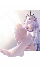 1girl absurdres castorice_(honkai:_star_rail) feet highres honkai:_star_rail honkai_(series) long_hair mimuxiao pantyhose pointy_ears purple_eyes soles toes white_pantyhose