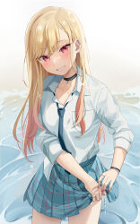 1girl absurdres black_choker blonde_hair blush breast_pocket choker collarbone collared_shirt commentary cowboy_shot earclip earrings fingernails grey_necktie grey_skirt grin hair_over_shoulder highres jewelry kitagawa_marin long_hair long_sleeves looking_at_viewer miniskirt nail_polish necktie parted_bangs pink_eyes pink_nails pleated_skirt pocket ring shirt shirt_partially_tucked_in skirt sleeves_rolled_up smile solo sono_bisque_doll_wa_koi_wo_suru standing stud_earrings swept_bangs ve_r_nell water wet wet_clothes wet_shirt wet_skirt white_shirt wing_collar wringing_clothes wringing_skirt wristband
