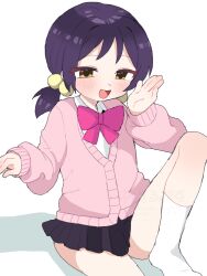 1girl black_hair black_skirt blush bow bowtie cardigan flat_chest hair_bobbles hair_ornament kaai_yuki loli long_sleeves looking_at_viewer low_twintails mesugaki nakajima_lupus open_mouth pink_bow pink_bowtie pink_cardigan school_uniform shirt short_hair sitting skirt smile socks twintails vocaloid white_background white_shirt white_socks yellow_eyes