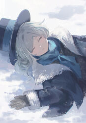 1girl absurdres black_coat black_gloves black_hat blue_scarf boater_hat closed_eyes coat facing_viewer fur-trimmed_coat fur_trim gloves grey_hair hair_bun hand_up hat highres lying official_alternate_costume on_back reverse:1999 scarf short_hair single_side_bun snow solo upper_body vertin_(reverse:1999) yukiri_(l_ii)