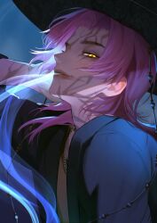 Rule 34 | 1boy, closed mouth, commentary, demon, gat (hat), hat, highres, jewelry, korean commentary, kpop demon hunters, kunmang, looking at viewer, male focus, medium hair, necklace, pink hair, profile, romance (kpop demon hunters), sidelocks, smile, solo