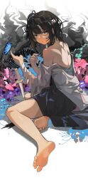 1girl absurdres barefoot black_eyes black_hair feet highres long_hair looking_at_viewer short_sword skyer soles sword toes weapon