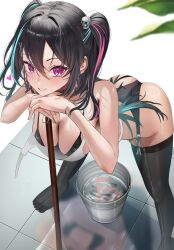 1girl ass bare_arms bikini black_bikini black_hair black_thighhighs blue_eyes blue_hair breasts bucket bucket_of_water cleavage emma_llama eyelashes hair_between_eyes hair_ornament heart highres holding indie_virtual_youtuber large_breasts leaf long_hair multicolored_eyes multicolored_hair pink_hair purple_eyes rossy_(yowayowachimpo) skull_hair_ornament smile solo streaked_hair swimsuit thighhighs twintails two-tone_eyes virtual_youtuber