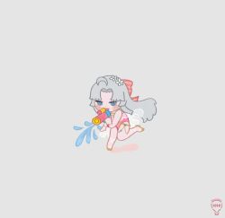 1010_(wuthering1100) 1girl ahoge artist_name bare_legs blue_eyes bow carlotta_(splashing_summer)_(wuthering_waves) carlotta_(wuthering_waves) chibi chibi_only commentary_request grey_background grey_hair hair_bow highres holding holding_water_gun long_hair looking_at_viewer official_alternate_costume open_mouth parted_bangs pink_bow simple_background smile solo standing standing_on_one_leg striped_bow water_gun wuthering_waves