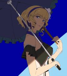 1girl blonde_hair blue_eyes breasts closed_mouth colored_inner_hair constance_von_nuvelle constance_von_nuvelle_(summer) drill_hair fire_emblem fire_emblem:_three_houses fire_emblem_heroes flower folding_fan hair_flower hair_ornament hairband hand_fan highres holding holding_fan holding_umbrella jewelry looking_at_viewer medium_breasts medium_hair multicolored_hair nakmini nintendo official_alternate_costume one-piece_swimsuit parasol purple_hair short_hair sideboob sidelocks solo swimsuit two-tone_hair umbrella upper_body