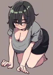 1girl absurdres all_fours barefoot black_shorts breasts brown_background cleavage full_body glasses grey_shirt hagulamn highres jimiko large_breasts medium_hair messy_hair original sagging_breasts shirt shorts simple_background solo t-shirt