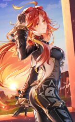 1girl absurdres adjusting_eyewear ahoge ass back biker_clothes bikesuit black_bodysuit black_gloves black_jacket blue_sky bodysuit breasts closed_mouth commentary_request cowboy_shot cropped_jacket earrings eyewear_on_head from_side genshin_impact gloves hand_up highres jacket jewelry long_hair long_sleeves looking_at_viewer looking_to_the_side mavuika_(genshin_impact) medium_breasts multicolored_hair orange_eyes orange_hair outdoors red-tinted_eyewear sky smile solo sun_earrings sunglasses sunset tinted_eyewear two-tone_hair yuno_kaihara