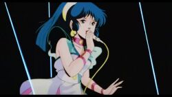 amv animated anime_screenshot audible_music lynn_minmay macross music music_video singing sound tagme video