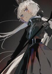 1girl black_dress black_gloves blue_eyes charon_(project_moon) dress gloves grey_background grey_hat hamelon310 hat highres holding holding_weapon limbus_company long_hair long_sleeves looking_at_viewer low_twintails project_moon shako_cap simple_background solo standing twintails upper_body very_long_hair weapon white_hair
