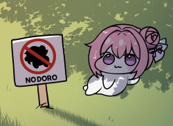 1girl :3 animalization blush blush_stickers chibi closed_mouth day doro_(nikke) goddess_of_victory:_nikke grass hair_between_eyes hair_bun hair_intakes highres looking_at_viewer lying moongzzi_s2 on_grass on_ground on_side outdoors pink_hair purple_eyes ribbon road_sign shade shadow sign single_hair_bun single_side_bun smile solo