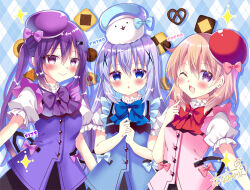 3girls ;d angora_rabbit animal animal_on_head argyle_background beret bitter_crown black_skirt blue_bow blue_eyes blue_hat blue_vest blush bow breasts brown_hair character_name checkerboard_cookie chestnut_mouth closed_mouth commentary_request cookie food gochuumon_wa_usagi_desu_ka? hair_between_eyes hair_ornament hat hoto_cocoa kafuu_chino long_hair multiple_girls on_head one_eye_closed open_mouth parted_lips pink_vest purple_bow purple_eyes purple_hair purple_hat purple_vest rabbit rabbit_house_uniform red_bow red_hat signature skirt small_breasts smile sparkle tedeza_rize tilted_headwear tippy_(gochiusa) twintails very_long_hair vest waitress x_hair_ornament