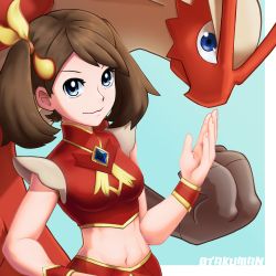 1girl absurdres artist_name blaziken blue_eyes brown_hair creatures_(company) game_freak gen_3_pokemon hair_ornament highres looking_at_viewer may_(pokemon) may_(sygna_suit)_(pokemon) midriff navel nintendo official_alternate_costume otakuman pokemon pokemon_(creature) pokemon_masters_ex sleeveless twintails upper_body wristband
