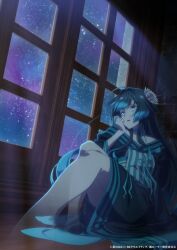 1girl absurdres bare_shoulders black_hair blue_eyes blue_hair carmilla_(yami_healer) flower ghost ghost_girl hair_flower hair_ornament highres isshun_de_chiryou_shiteita_noni_yakutatazu_to_tsuihou_sareta_tensai_chiyushi_yami_healer_toshite_tanoshiku_ikiru japanese_clothes kimono long_hair night night_sky official_art sakaku_hishikawa sitting sky white_flower window