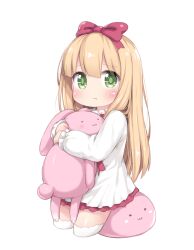 1girl :t blonde_hair blush bow child closed_mouth commentary_request cropped_legs dress furrowed_brow green_eyes hair_bow highres holding holding_stuffed_toy long_hair long_sleeves no_nose original pink_bow pout solo stuffed_animal stuffed_rabbit stuffed_toy tamase_tama thighhighs white_background white_dress white_thighhighs