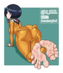 1girl ass back_hair barefoot blue_eyes blush feet gundam gundam_gquuuuuux looking_at_viewer looking_back medium_hair shiiko_sugai skin_tight smile soles toes tsukimaru_(ls_99ml)