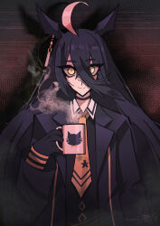 Rule 34 | 1girl, absurdres, ahoge, animal ears, animal print, black choker, black coat, black hair, black shirt, cat print, choker, closed mouth, coat, collared shirt, contrast collar, cup, ear ornament, earrings, grey hair, hair between eyes, highres, holding, holding cup, horse ears, horse girl, jewelry, long bangs, long hair, long hair between eyes, long sleeves, looking at viewer, manhattan cafe (umamusume), mug, multicolored hair, necktie, open clothes, open coat, shirt, single earring, smile, solo, steam, tsunooki, umamusume, very long hair, yellow eyes, yellow necktie