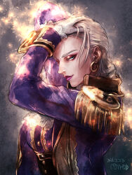 1girl aqua_eyes artist_name ascot dated earrings formal_clothes from_side grey_background grey_hair hair_slicked_back hand_in_own_hair highres hoop_earrings isabella_valentine jewelry looking_at_viewer morito_leaf9 official_alternate_costume purple_lips purple_suit short_hair smirk solo soul_calibur soulcalibur soulcalibur_ii suit upper_body white_ascot