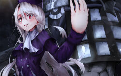 1boy 1girl absurdres coat commentary_request fate/stay_night fate_(series) grey_hair hat heracles_(fate) highres illyasviel_von_einzbern long_hair mt_(mt_203) night outdoors red_eyes smile solo_focus upper_body