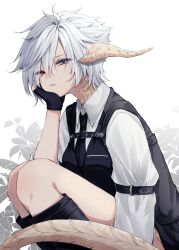 1girl absurdres au_ra black_boots blue_eyes boots dragon_girl dragon_horns dragon_tail dress_shirt final_fantasy final_fantasy_xiv heterochromia highres horns looking_at_viewer necktie red_eyes sana_(sanamaru_0w0) shirt tail warrior_of_light_(ff14) white_background white_hair white_scales