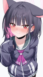 1girl absurdres animal_ears ascot black_choker black_hair black_jacket blue_archive blush cat_ears cat_girl choker closed_mouth colored_inner_animal_ears colored_inner_hair extra_ears green_sailor_collar highres jacket kazusa_(blue_archive) looking_at_another multicolored_hair pink_ascot pink_eyes pink_hair sailor_collar skirt sleeves_past_fingers sleeves_past_wrists smile solo two-tone_hair wendao white_skirt
