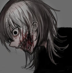 1girl black_shirt blood blood_in_mouth blood_on_face chuhaibane commentary crazy_eyes english_commentary from_side grey_background grey_hair guro highres horror_(theme) long_hair looking_down mutilation open_mouth original profile sharp_teeth shirt sketch solo teeth upper_body wide-eyed