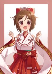 1girl blush bow breasts brown_hair clenched_hands detached_sleeves domyoji_karin dot_nose hair_bow hair_ribbon hands_up idolmaster idolmaster_cinderella_girls idolmaster_cinderella_girls_starlight_stage japanese_clothes kimono kimono_skirt long_sleeves looking_at_viewer medium_breasts messy_hair miko open_mouth red_bow red_eyes red_ribbon red_skirt ribbon ribbon-trimmed_sleeves ribbon_trim short_hair simple_background skirt sleeveless sleeveless_kimono smile solo two-tone_background usagichama waist_bow white_kimono white_sleeves wide_sleeves